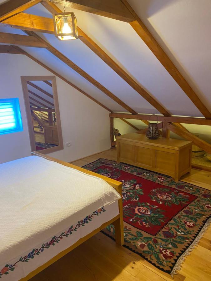 Village House Dunja Virpazar Luaran gambar