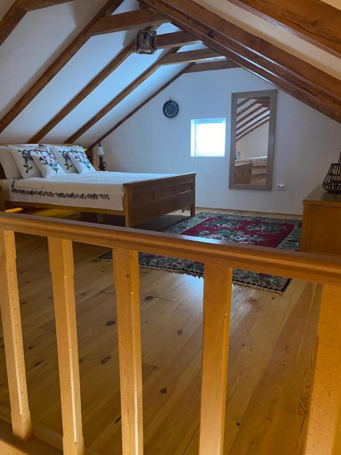 Village House Dunja Virpazar Luaran gambar